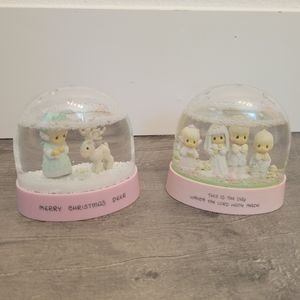 Enesco Precious Moments Snow globe Sam J Butcher